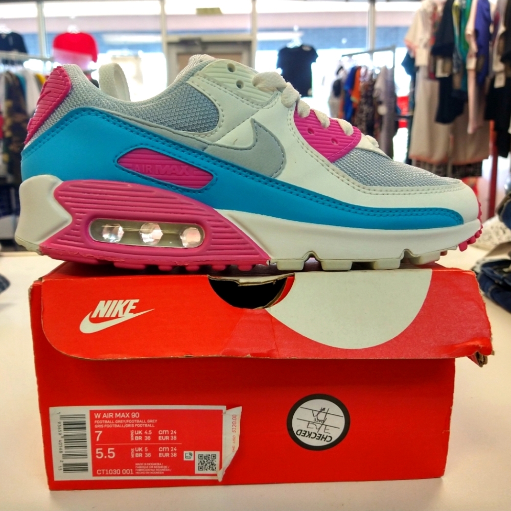Women's Nike Air Max 90